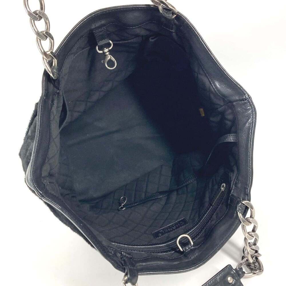 CHANEL Black Leather Logo Shoulder Bag - Picture 10 of 16